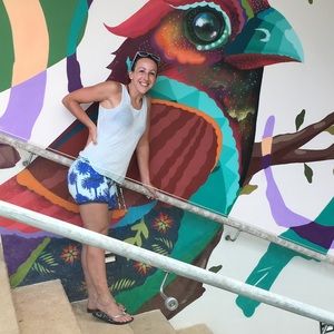 Meet your Posher, Whitney